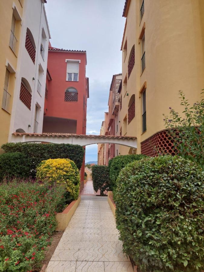 Appartement Empuriabrava Εξωτερικό φωτογραφία